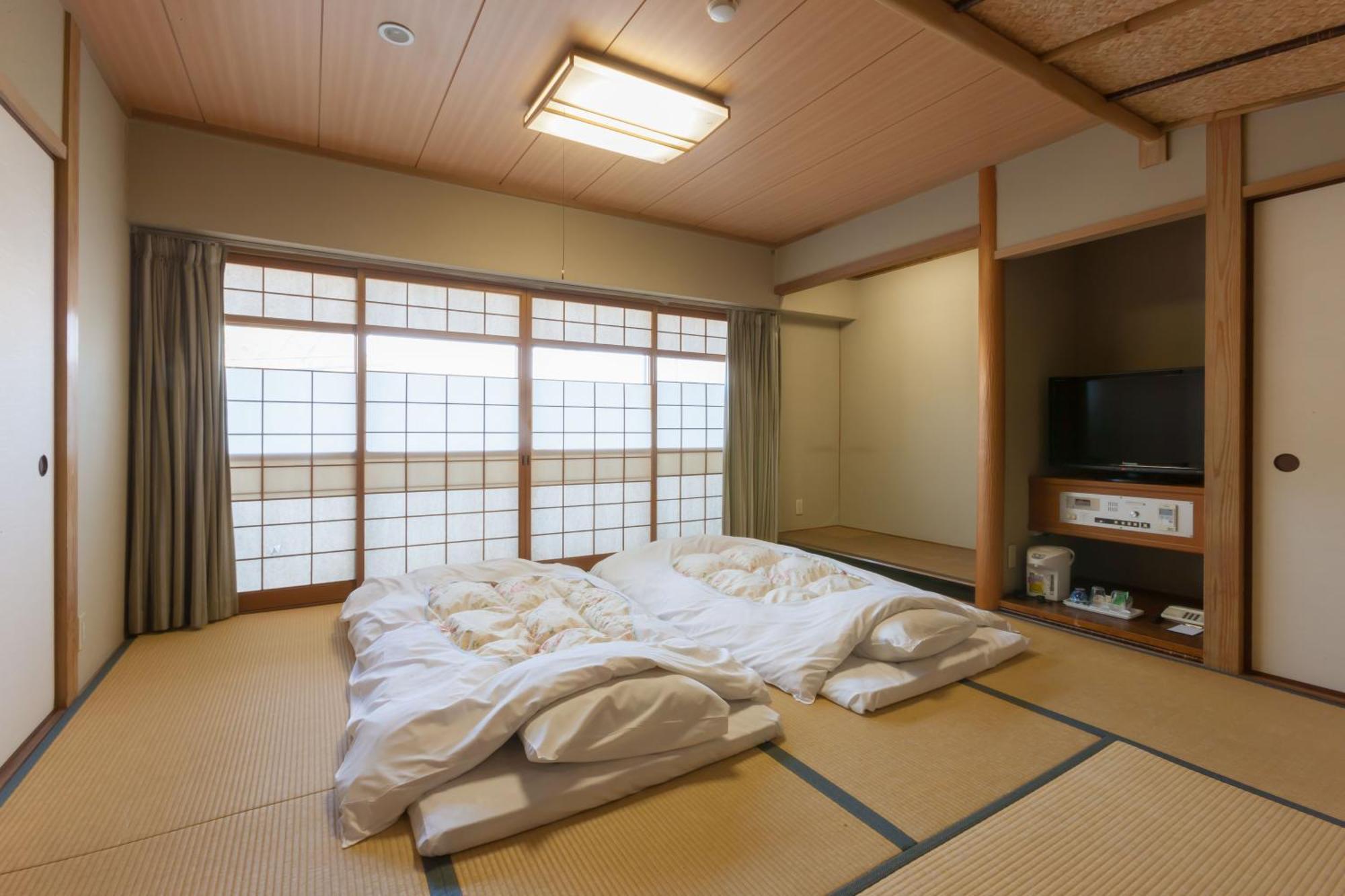 Onomichi Royal Hotel Eksteriør bilde