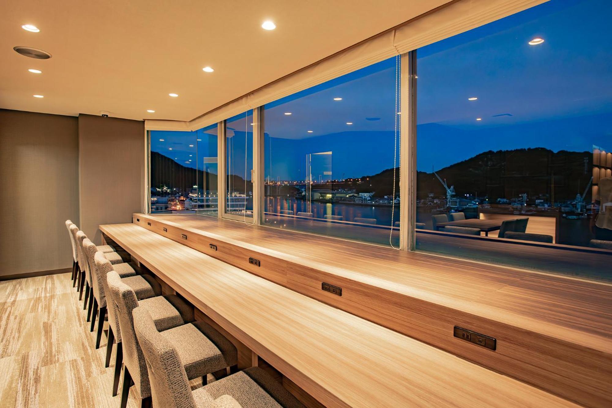Onomichi Royal Hotel Eksteriør bilde